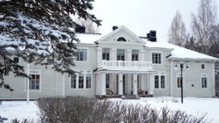 uutinen_kwh_Kartano_talvella